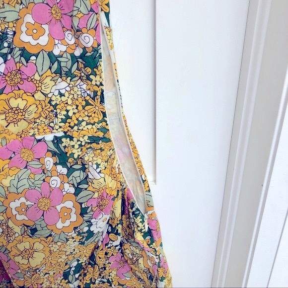 💠 Rahi Floral Mini Dress - Picture 4 of 11